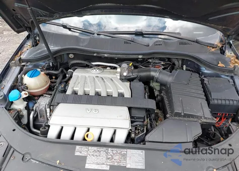 2006 Volkswagen Passat 3.6 z USA, uszkodzony, nr VIN WVWFU73CX6P164725